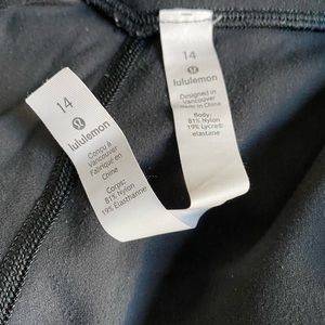 Lululemon Align cropped joggers